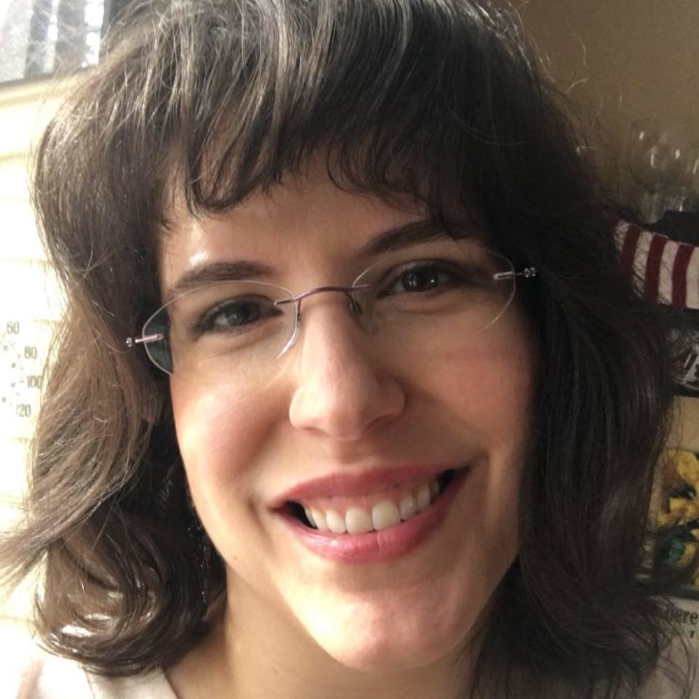 Meet your Posher, Jennifer